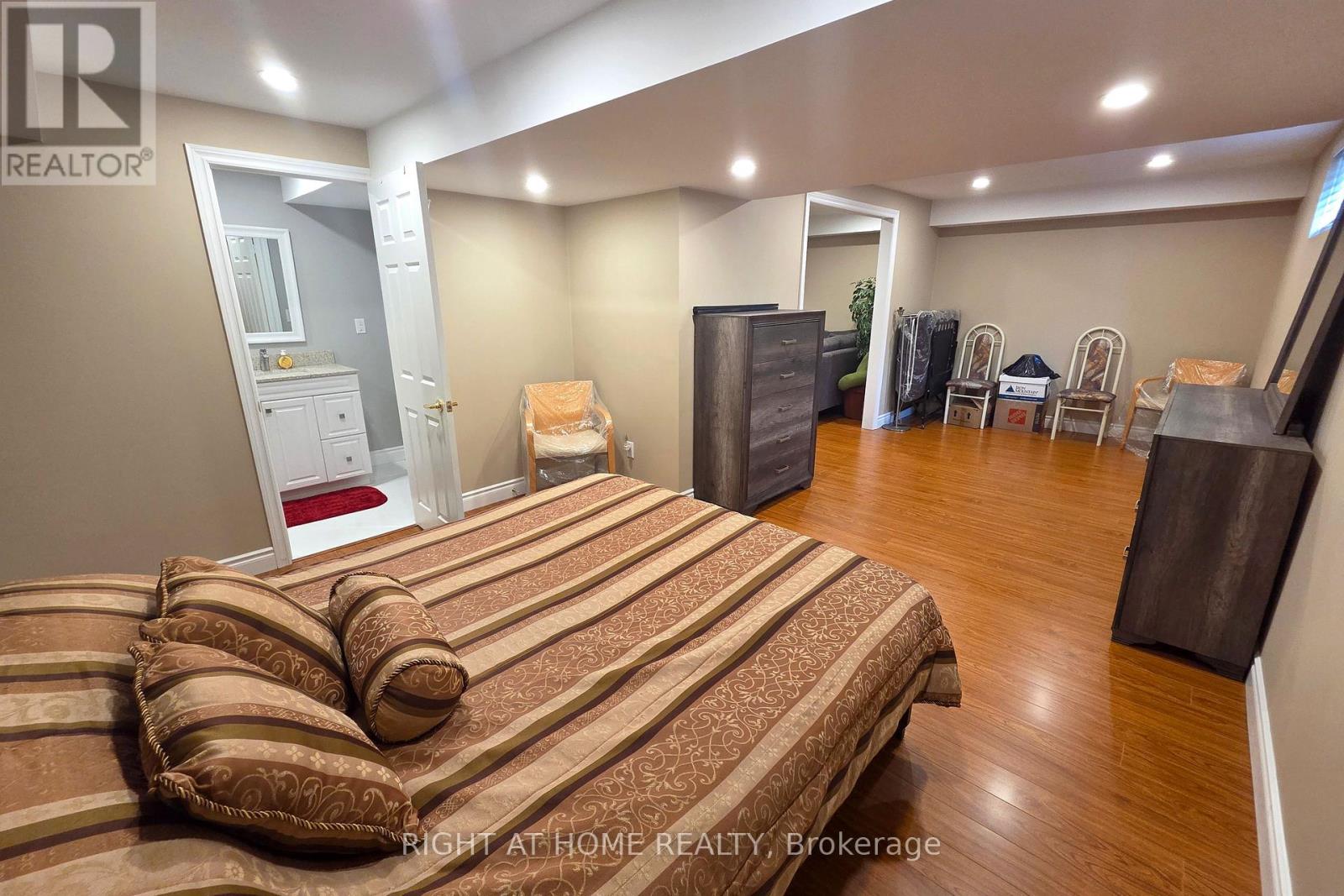 174 RIVERWALK PLACE - 39
