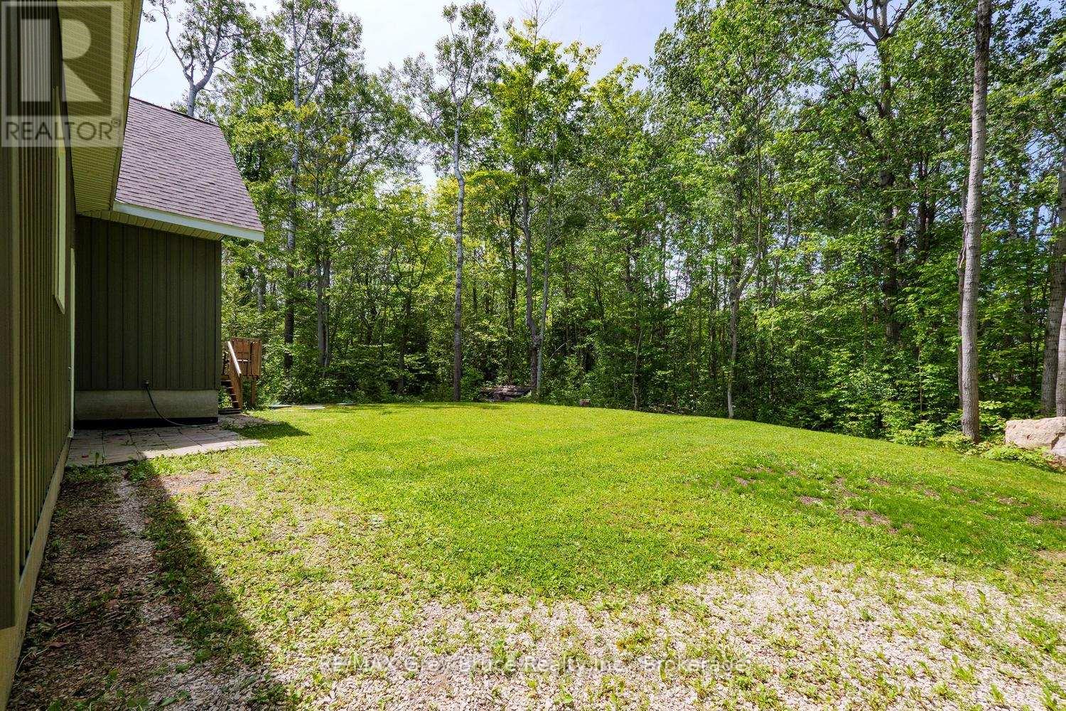 73 MAPLE DRIVE - 31
