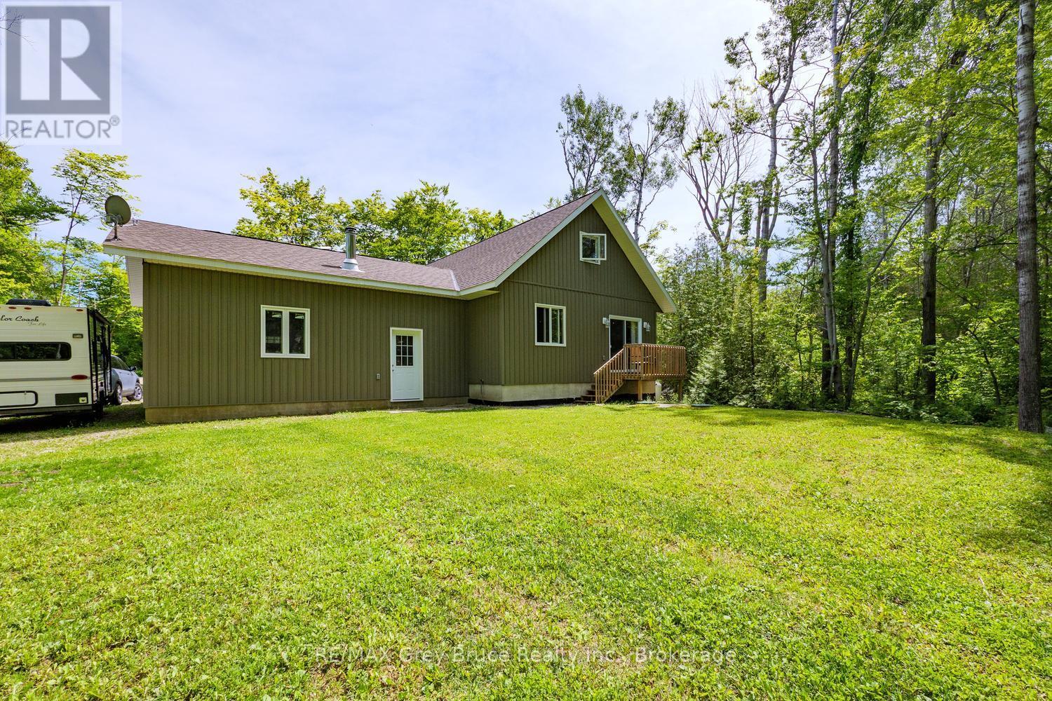 73 MAPLE DRIVE - 34