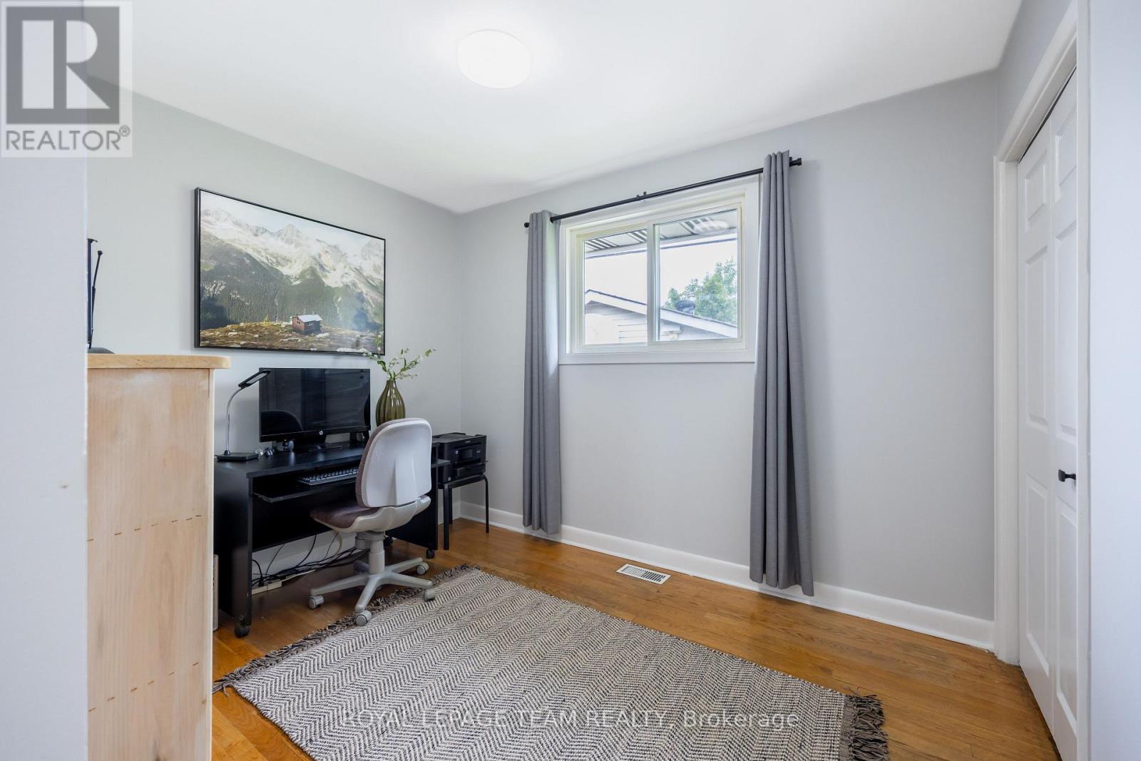 5 Bed, 2 Bath House for Sale in Ottawa – 1293 WOODSIDE DRIVE, Ottawa – MLS# X13467200 - Image 21