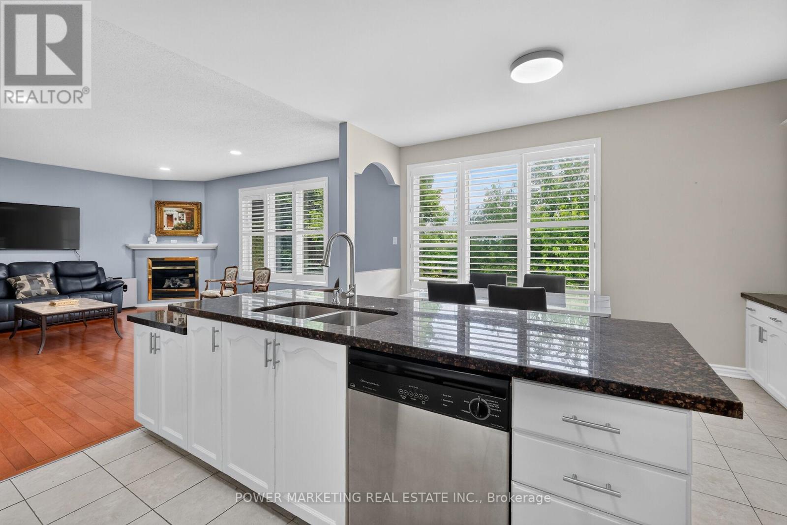 2165 BLUE WILLOW CRESCENT - 22