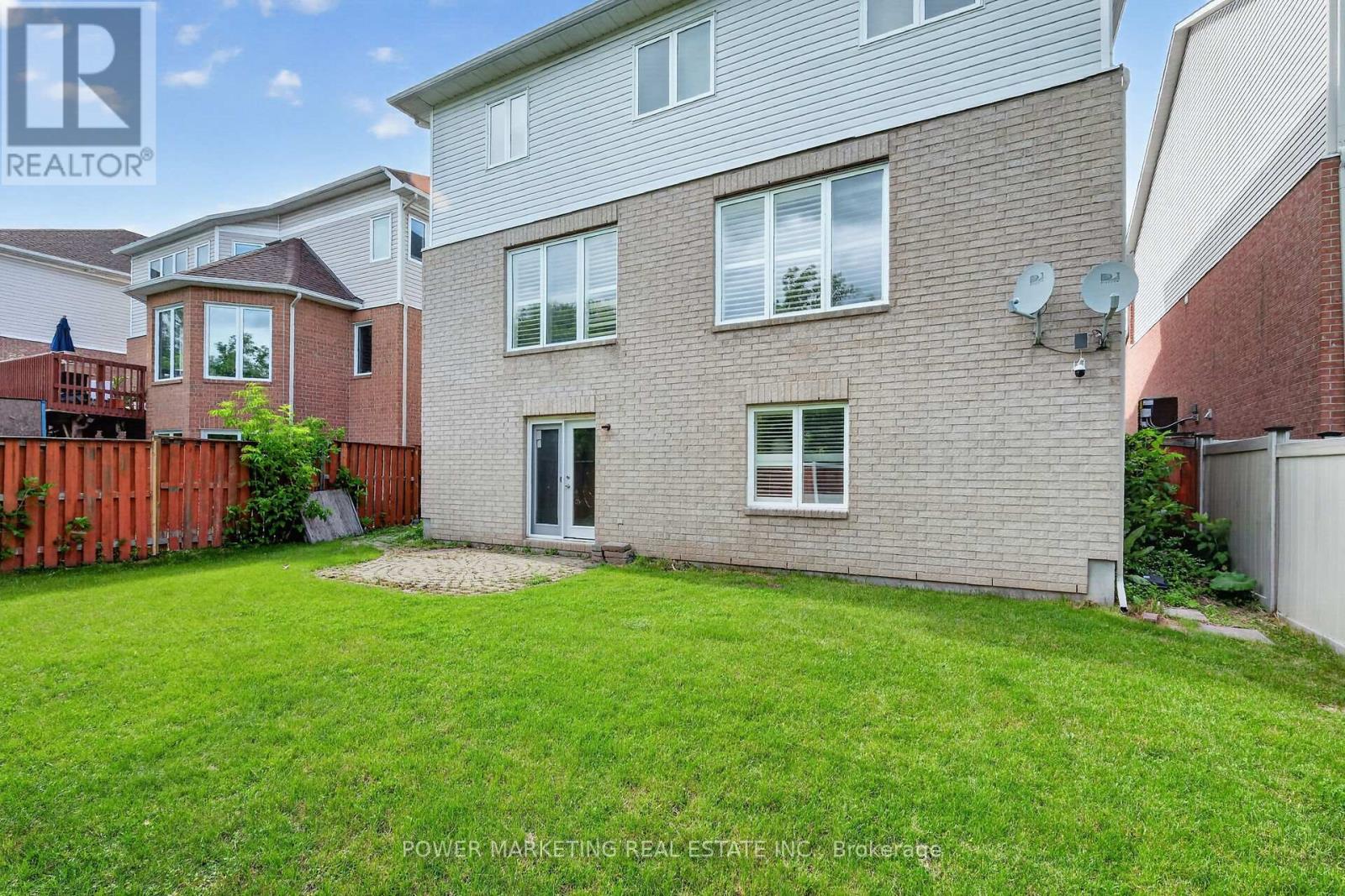 2165 BLUE WILLOW CRESCENT - 47