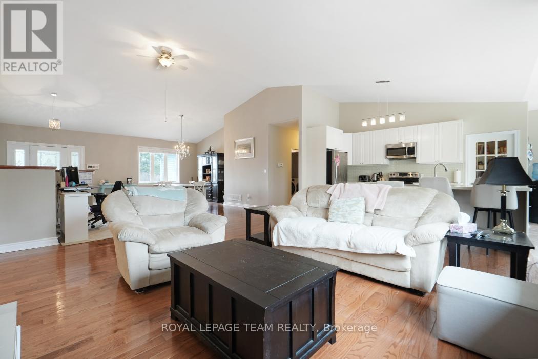986 SOUTH GOWER DRIVE - 10