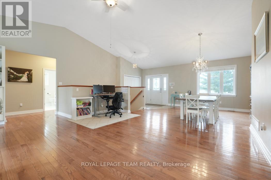 986 SOUTH GOWER DRIVE - 11