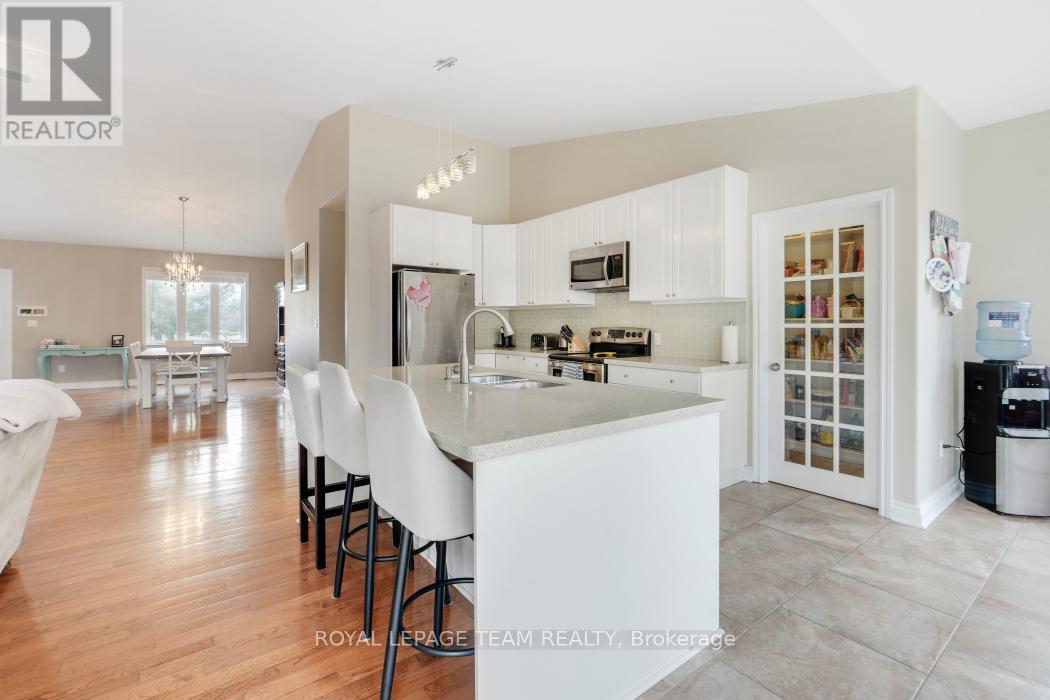 986 SOUTH GOWER DRIVE - 13