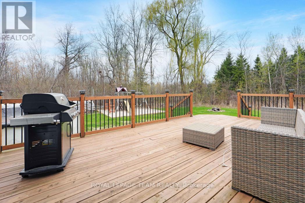 986 SOUTH GOWER DRIVE - 34