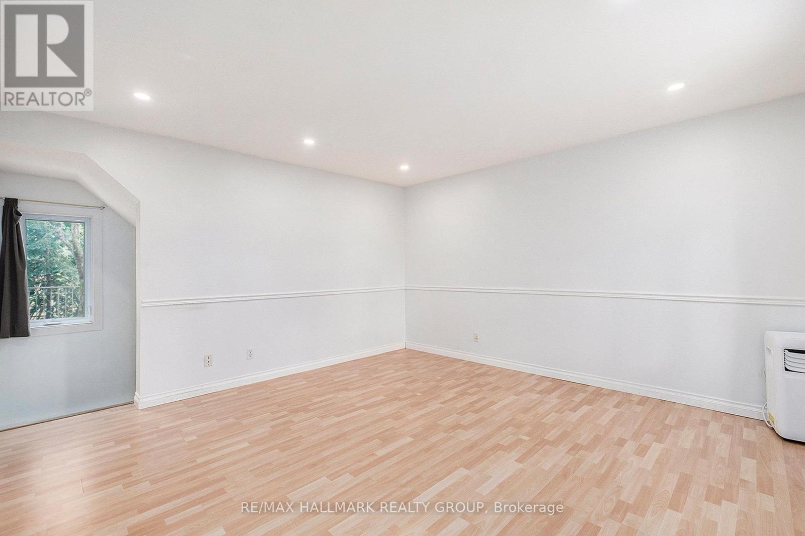 2 Bed, 1 Bath House for Rent in Ottawa – 15 – 1204 SHILLINGTON AVENUE, Ottawa – MLS# X13467428 - Image 10