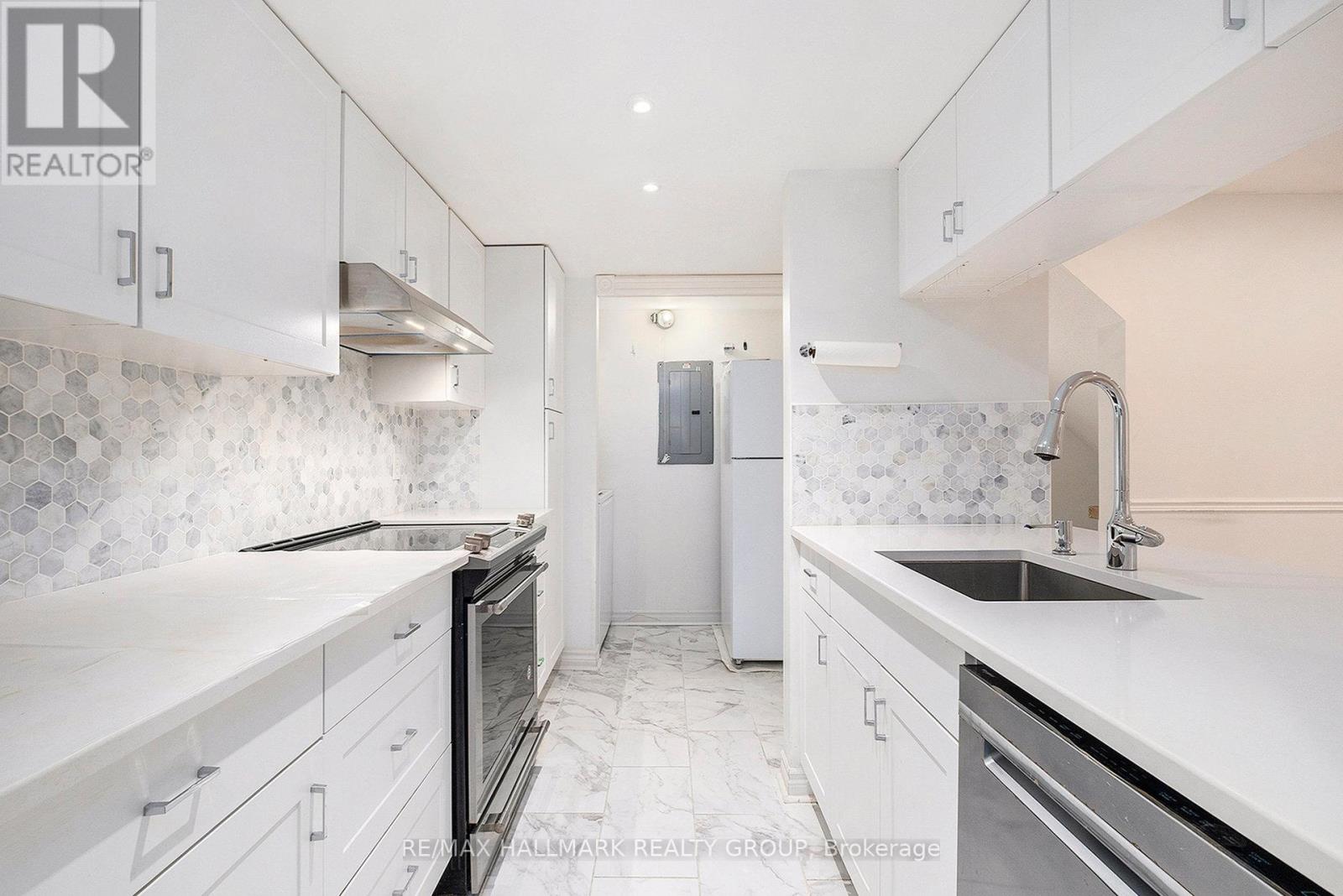 2 Bed, 1 Bath House for Rent in Ottawa – 15 – 1204 SHILLINGTON AVENUE, Ottawa – MLS# X13467428 - Image 6