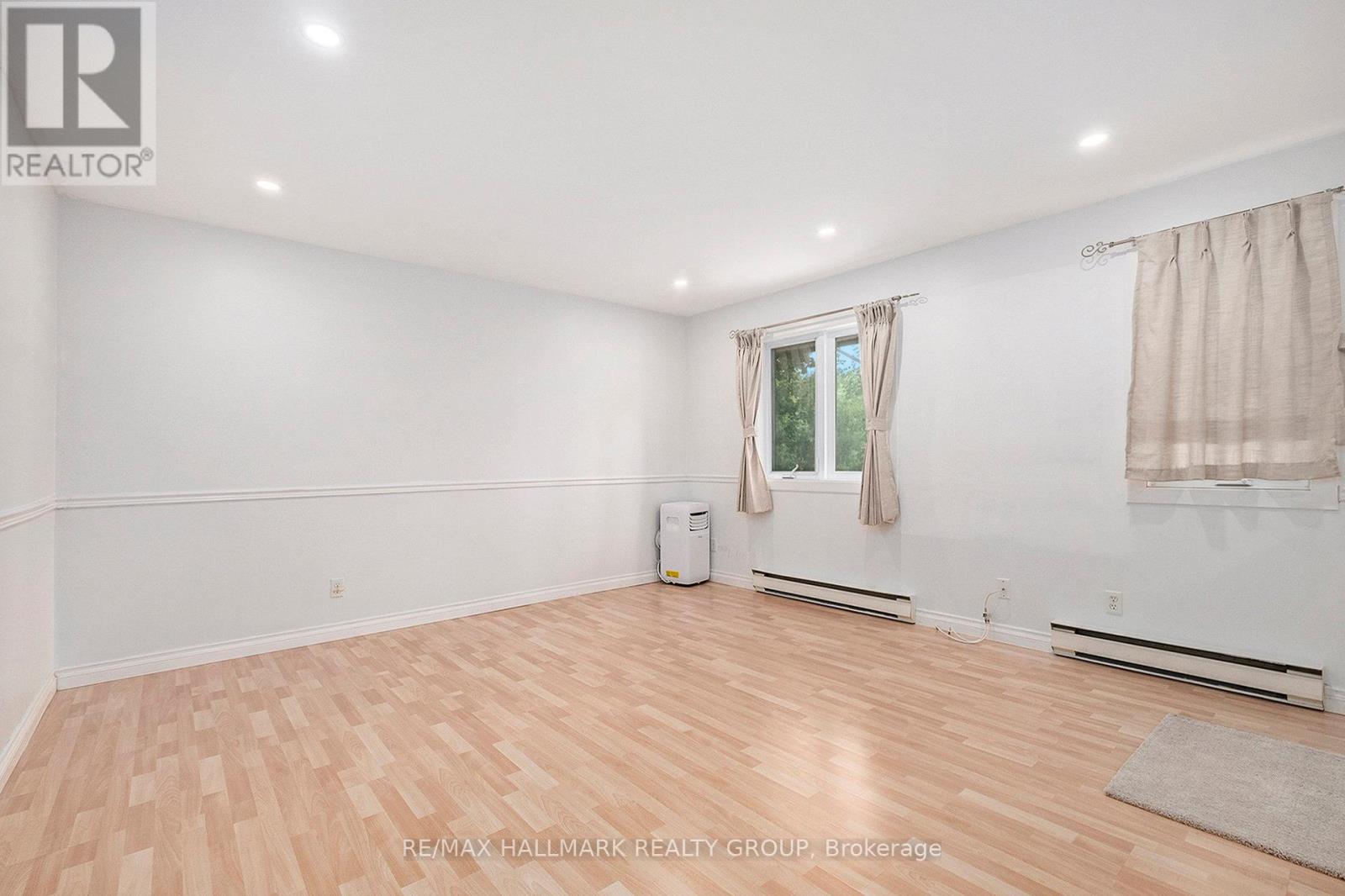 2 Bed, 1 Bath House for Rent in Ottawa – 15 – 1204 SHILLINGTON AVENUE, Ottawa – MLS# X13467428 - Image 9