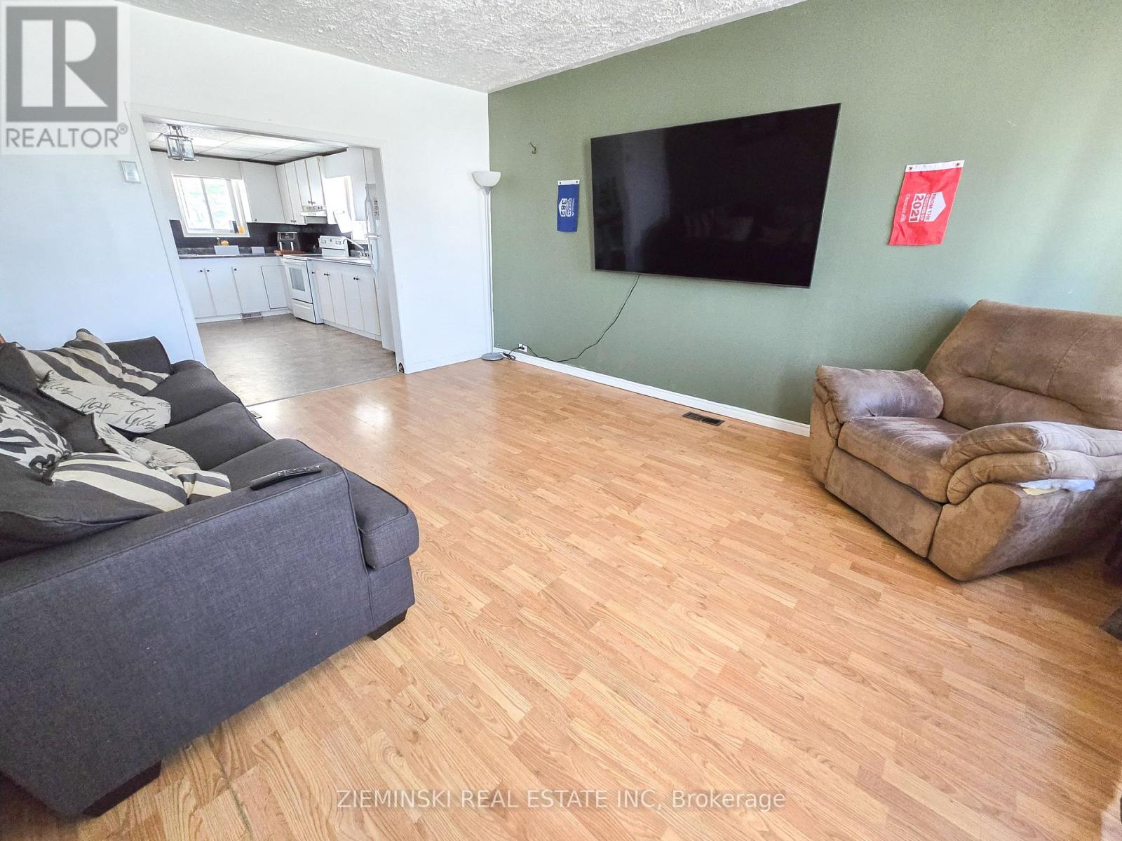 554 JAMES STREET - 5