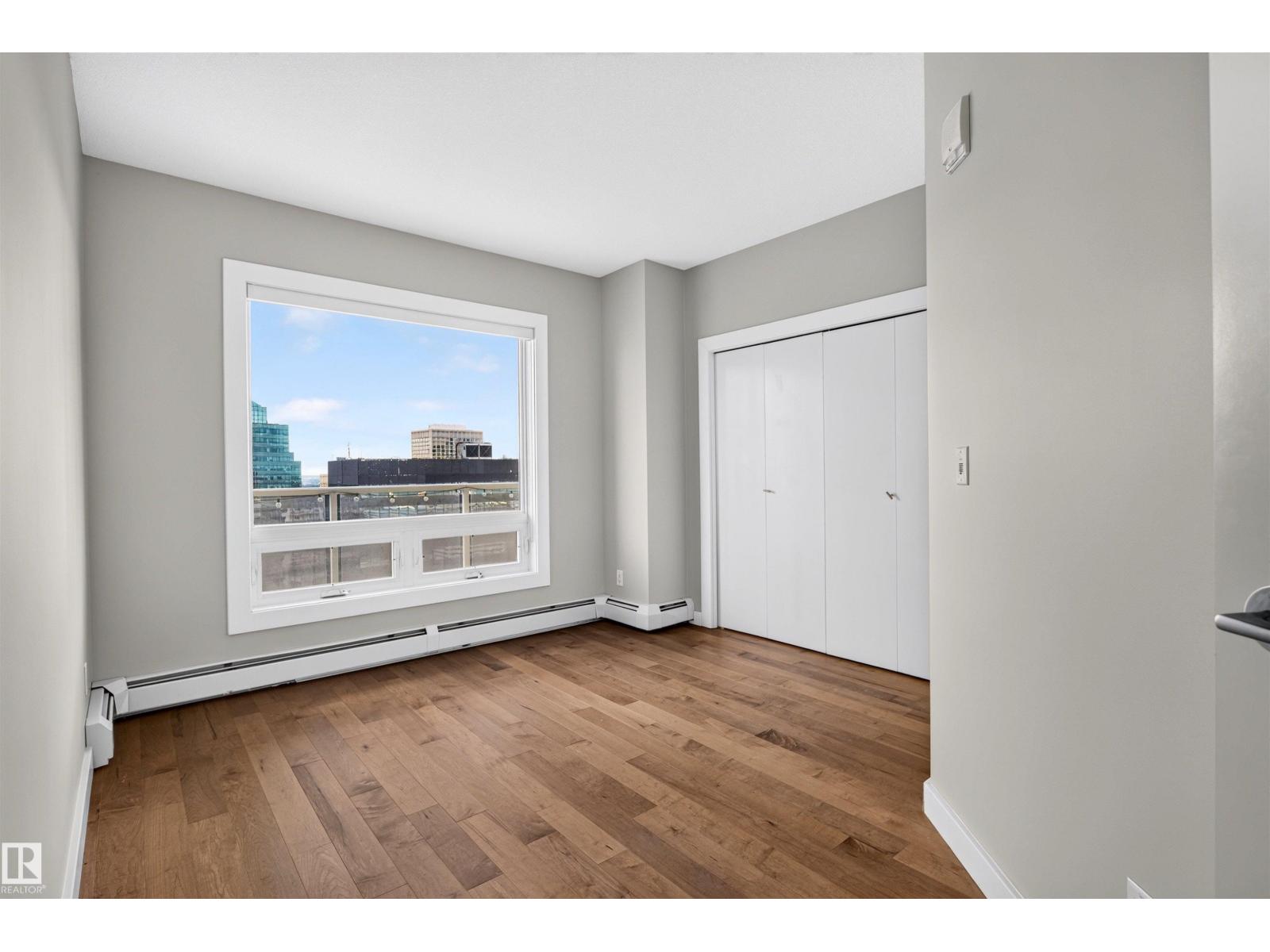 #2902 10152 104 ST NW - 26