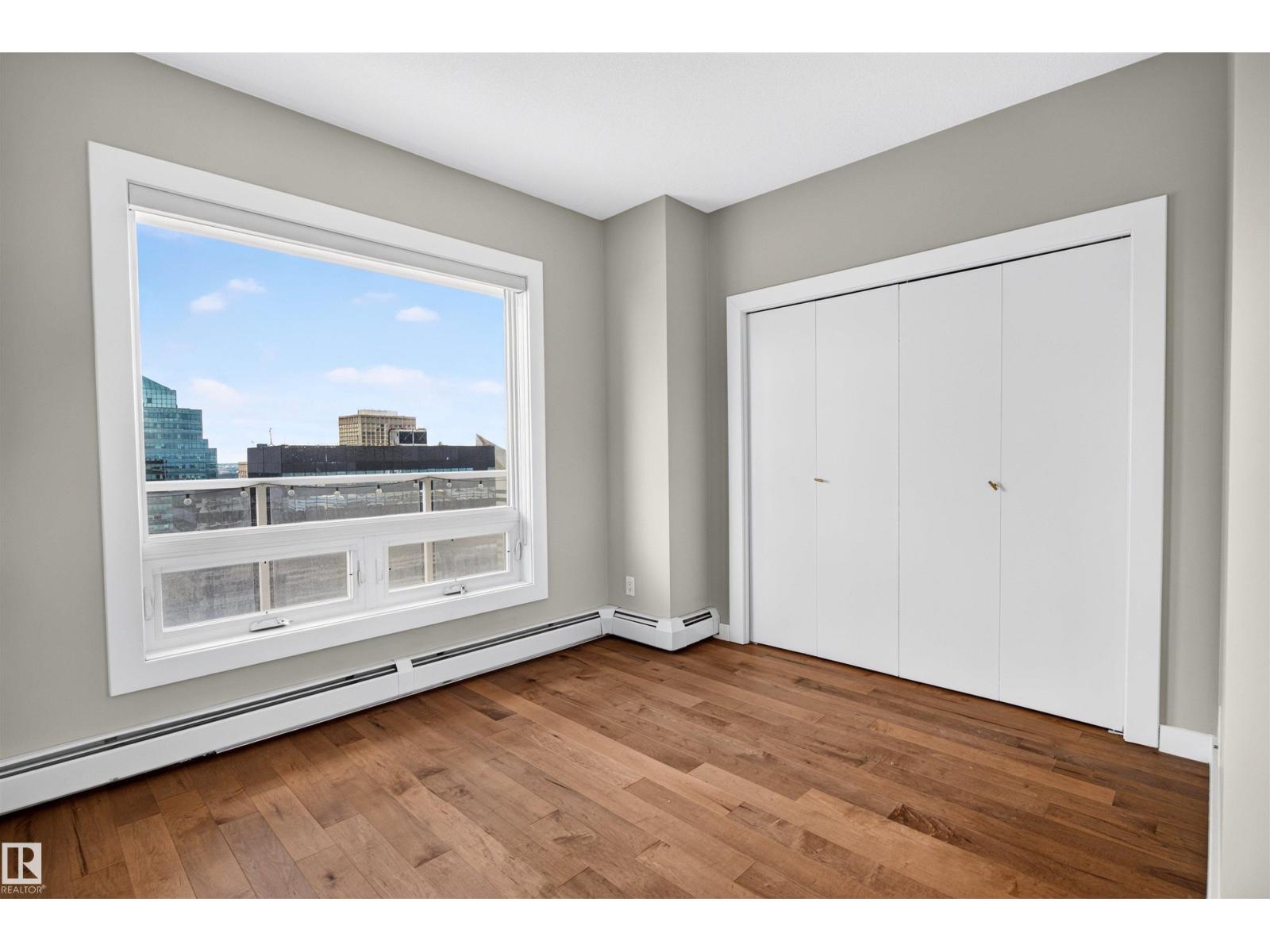 #2902 10152 104 ST NW - 27