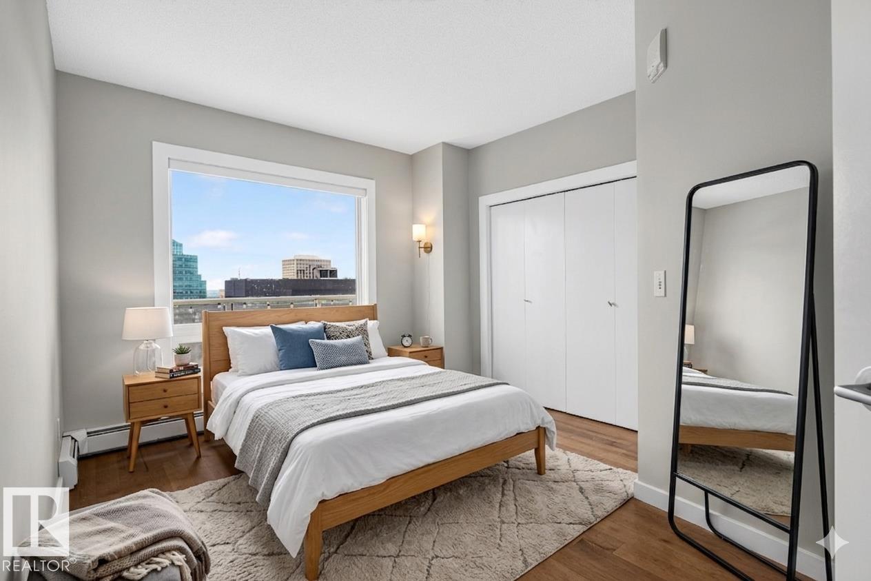 #2902 10152 104 ST NW - 28