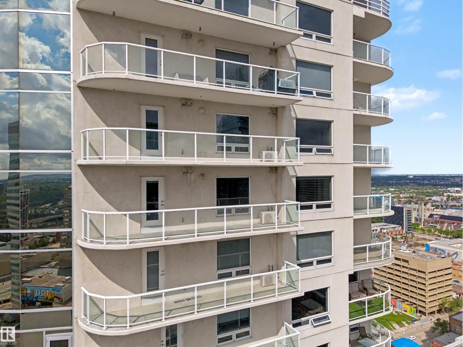#2902 10152 104 ST NW - 38