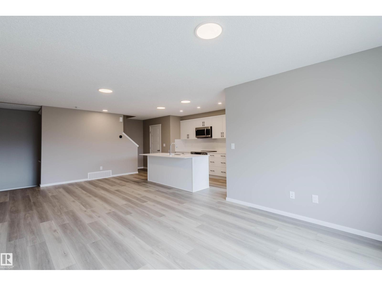 20418 15A AV NW — photo 17