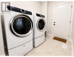 Laundry room - 1320 Blackmore Street, Innisfil, ON L9S0J8 Photo 6