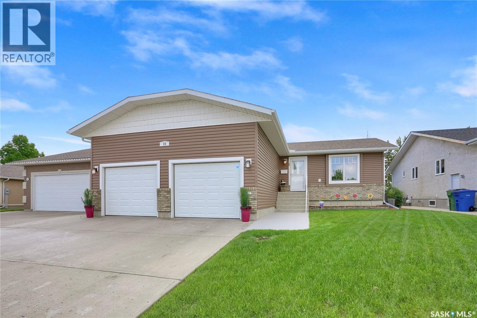 15 Marigold CRESCENT - 1