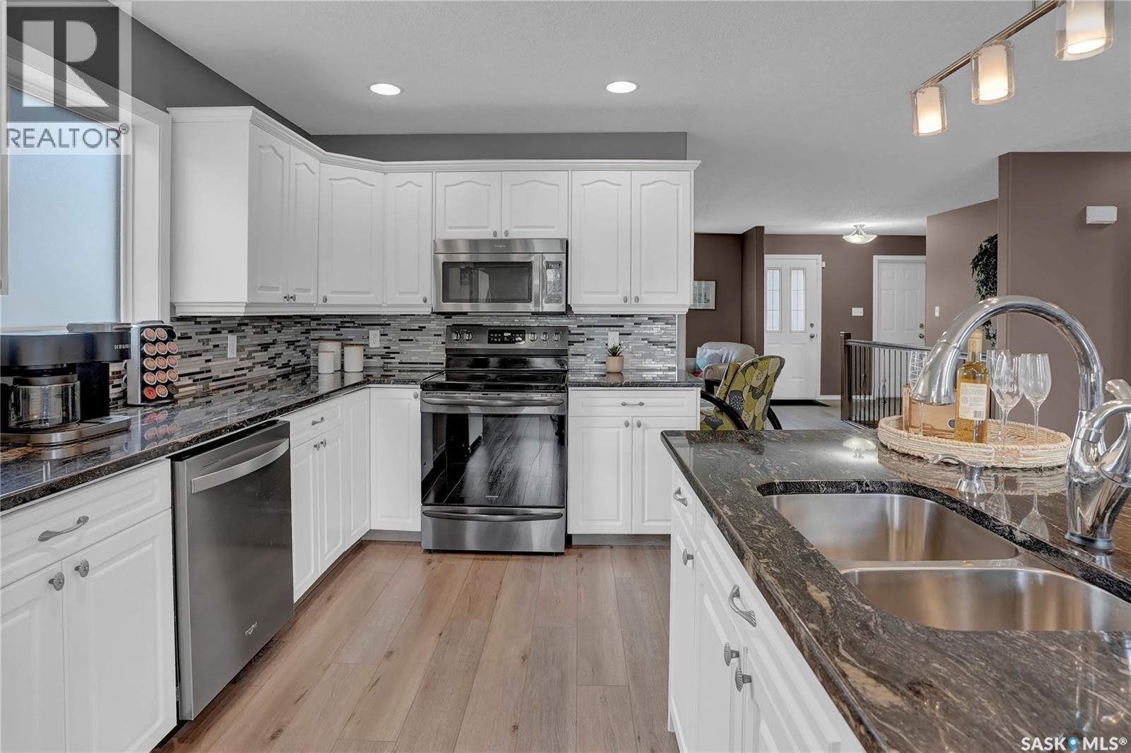 15 Marigold CRESCENT - 22