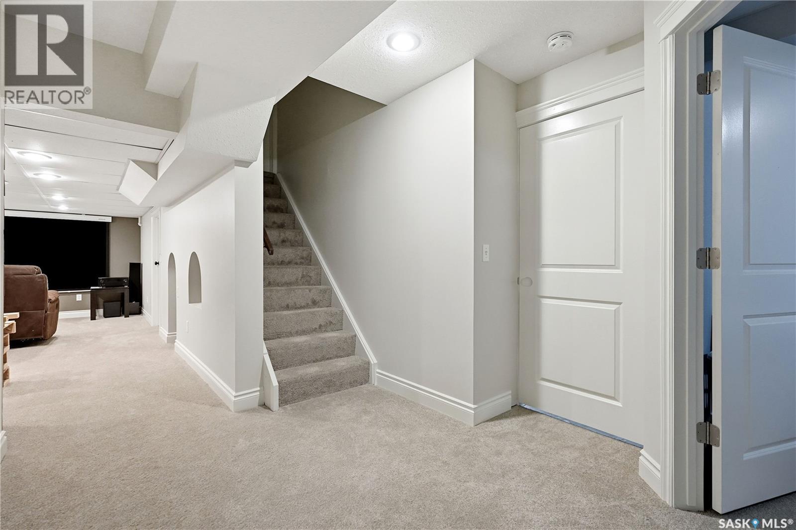 1122 Bayda CRESCENT - 34