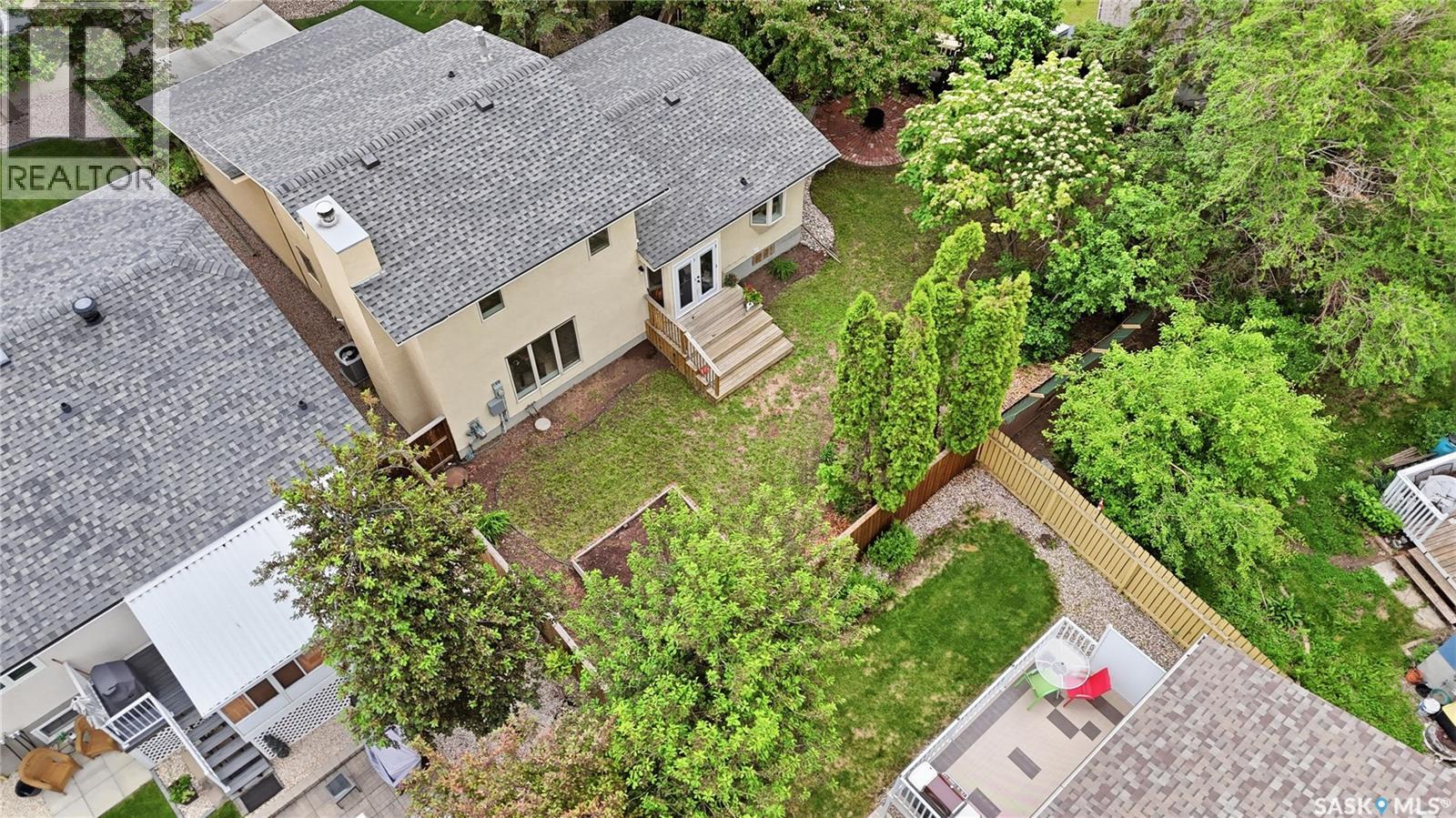 1122 Bayda CRESCENT - 56