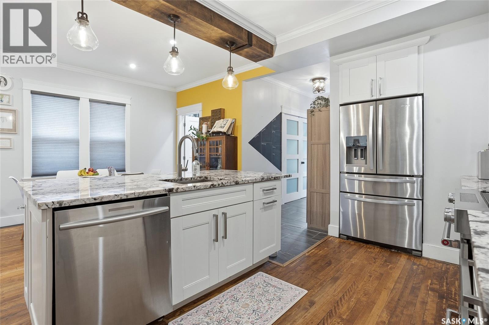 519 G AVENUE S — photo 23