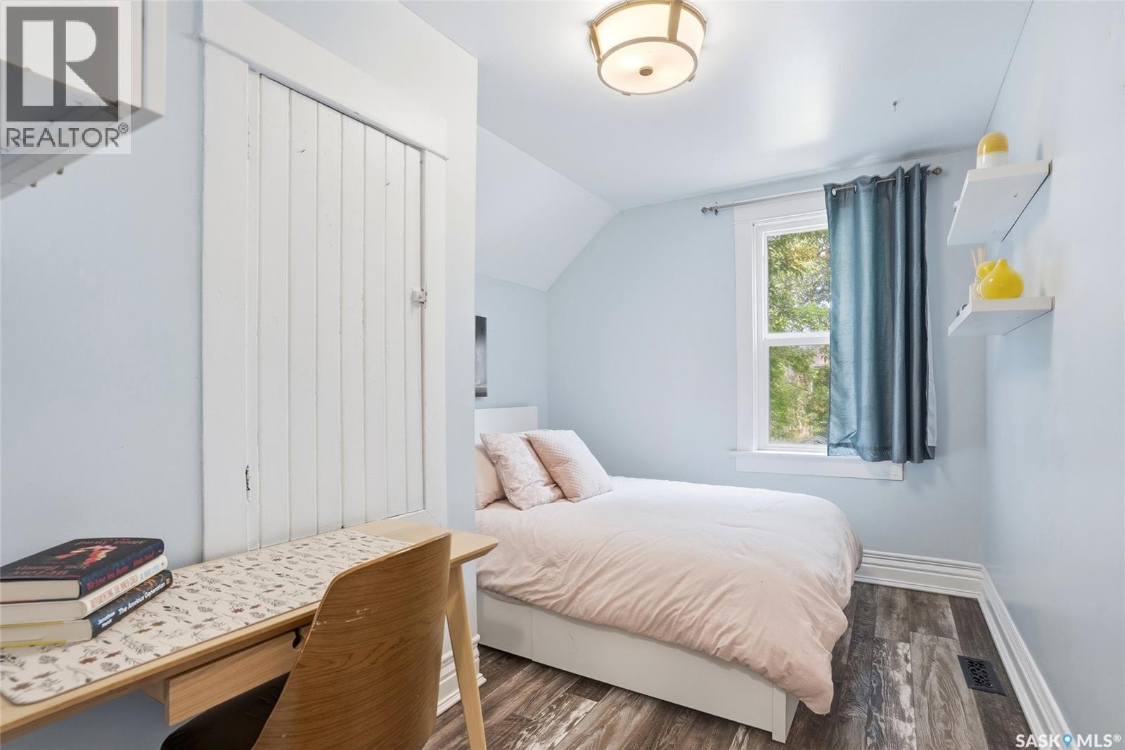 519 G AVENUE S — photo 42
