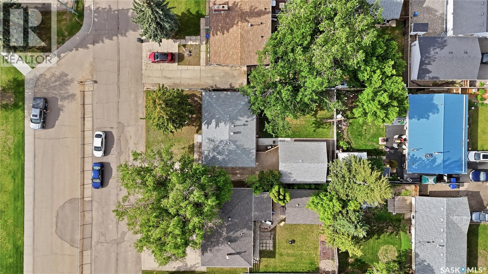 1145 Simpson AVENUE — photo 47