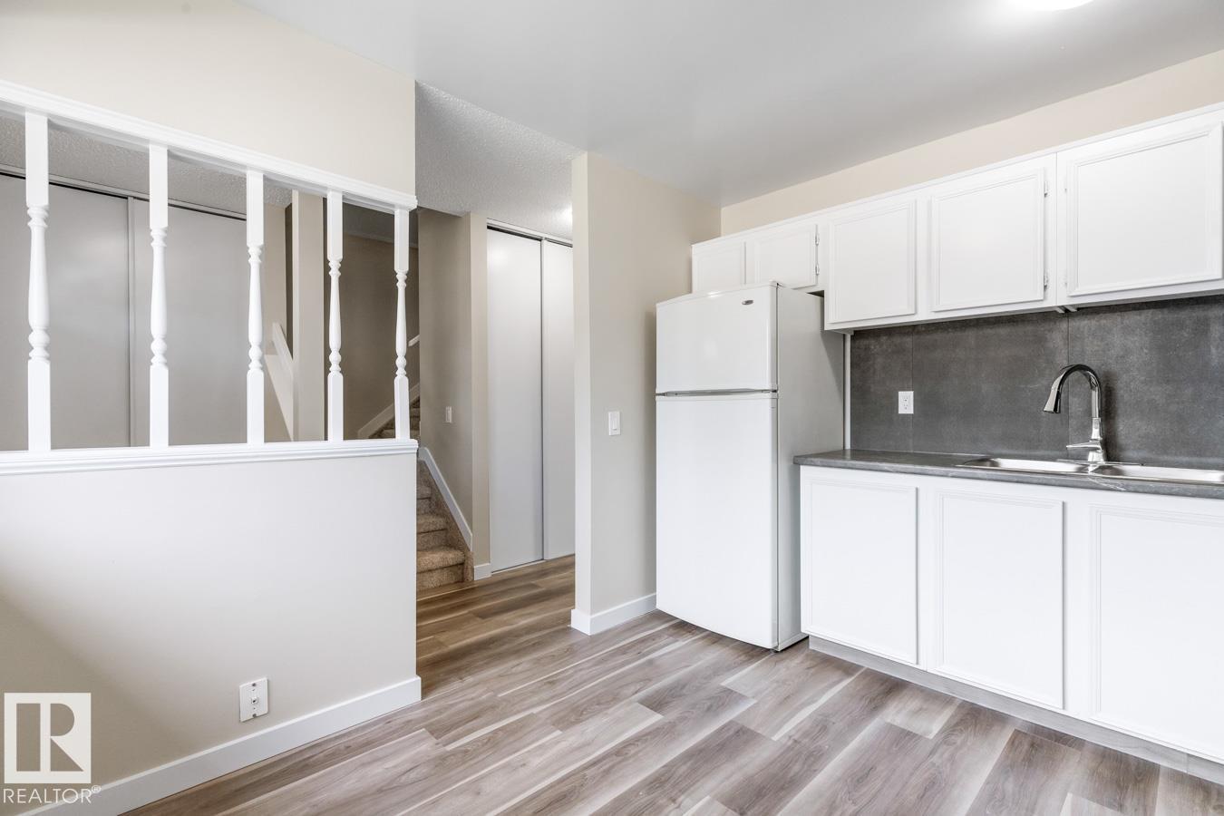 3159 138 AV NW - 10