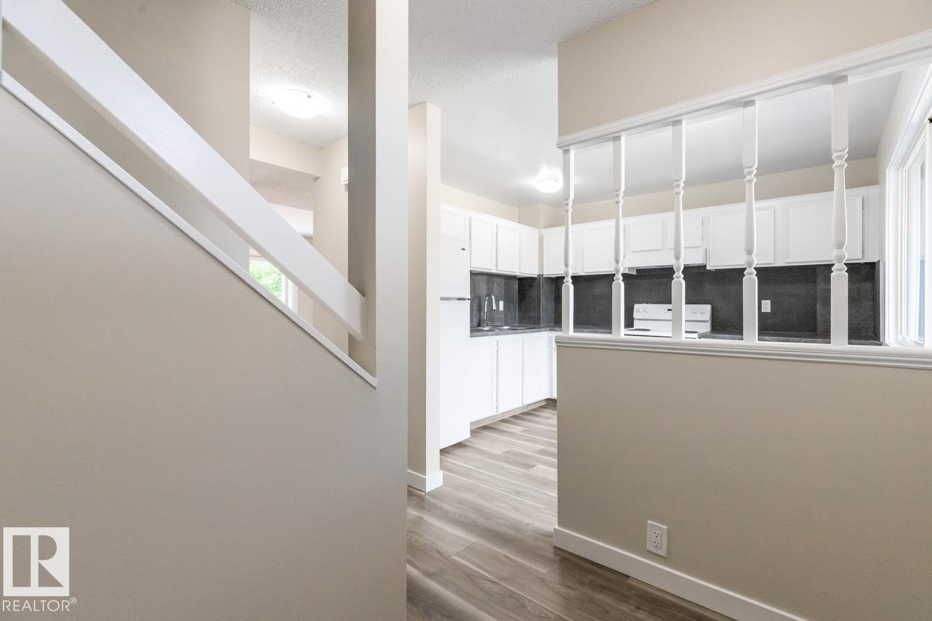 3159 138 AV NW - 3