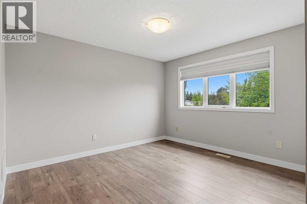 5613 37 Street — photo 24