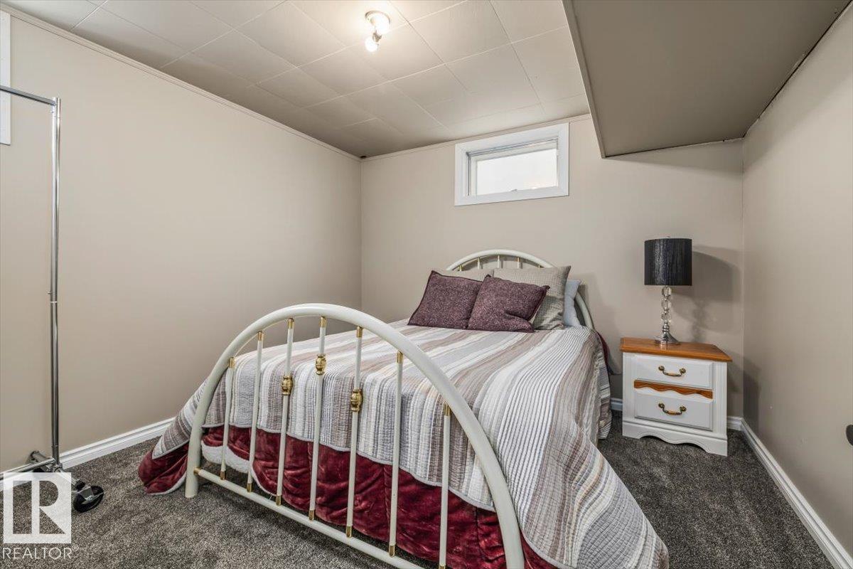 16165 110B AV NW - 24