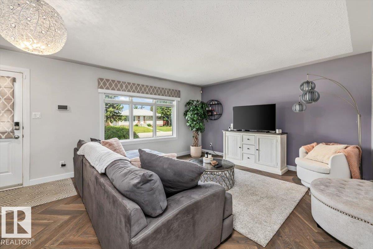 16165 110B AV NW - photo 4
