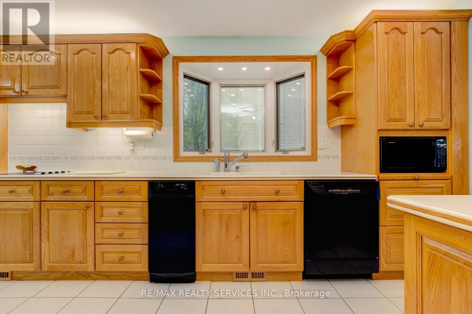 101 GEORGE HENRY BOULEVARD - 11