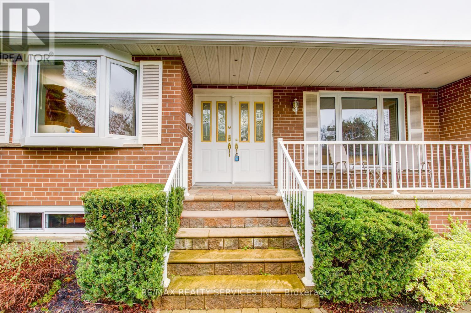 101 GEORGE HENRY BOULEVARD - 2