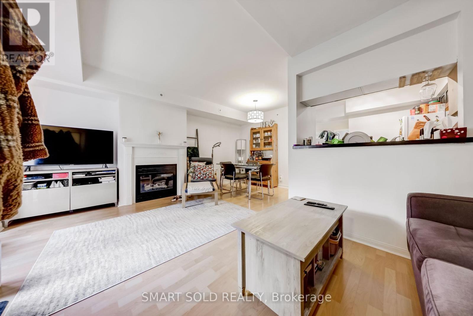 #679 3 EVERSON DRIVE - 10