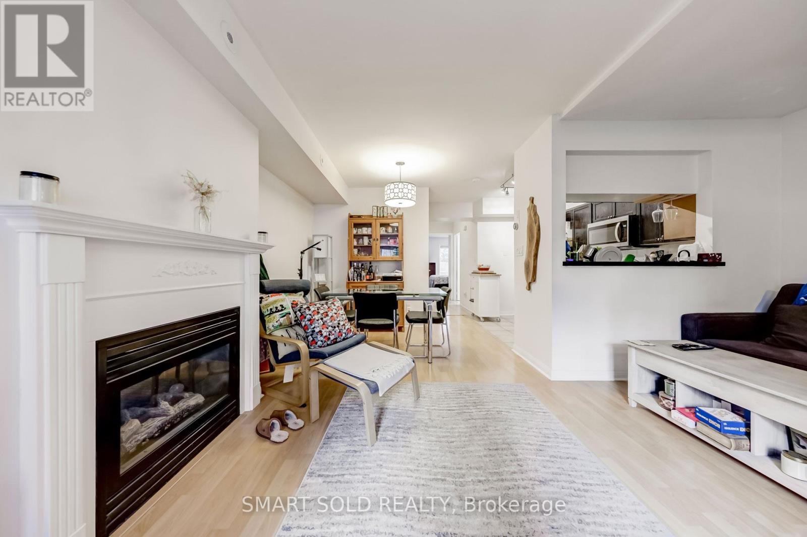 #679 3 EVERSON DRIVE - 8