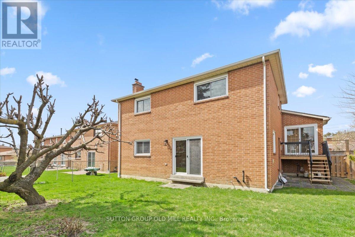 37 BRANDY CRESCENT - 10