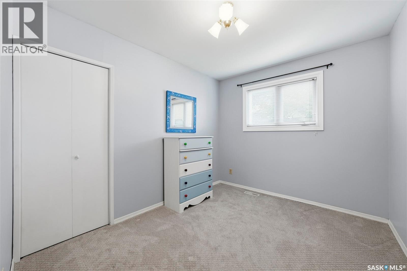 261 Assiniboine DRIVE — photo 18