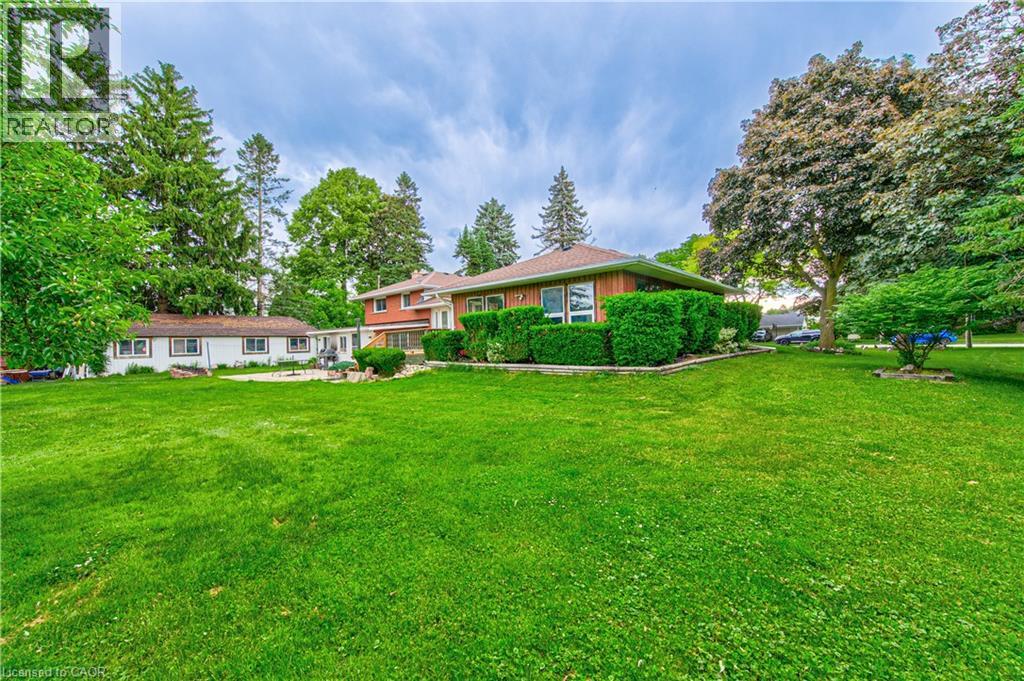 46 ELROY Road - 36