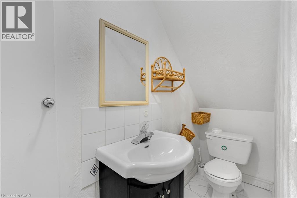 #4 1180 MISSISSAUGA VALLEY Boulevard - 25