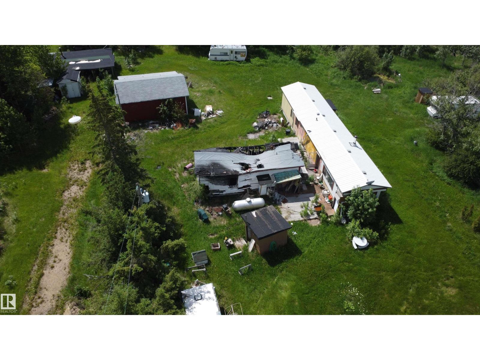 1107 Hwy 651 — photo 13