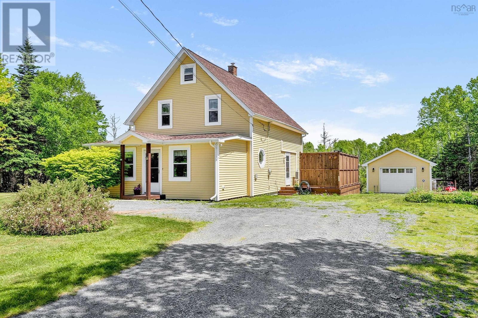 Property photo of 689 West Ship Harbour Road
