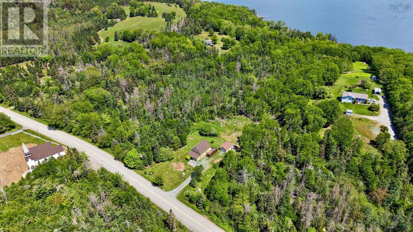 Property 45 of 49 of 689 West Ship Harbour Road
