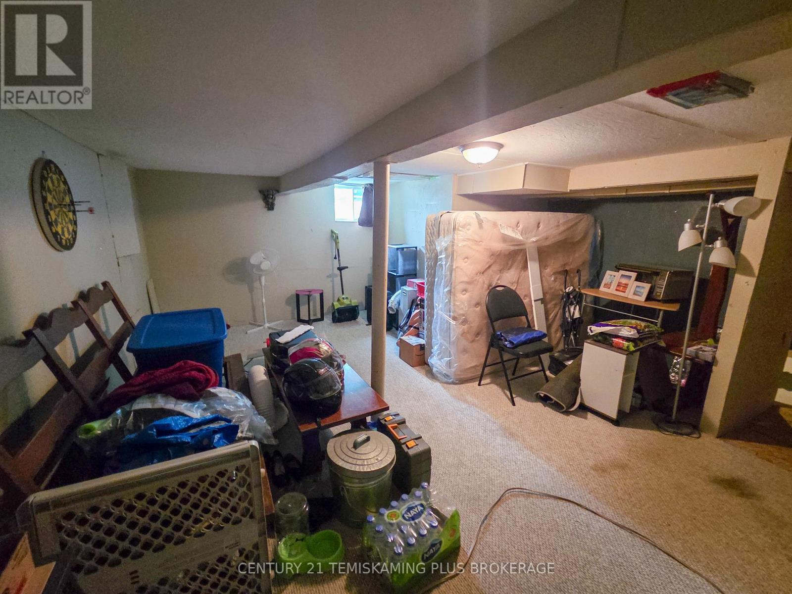 37 JAFFRAY STREET - 12