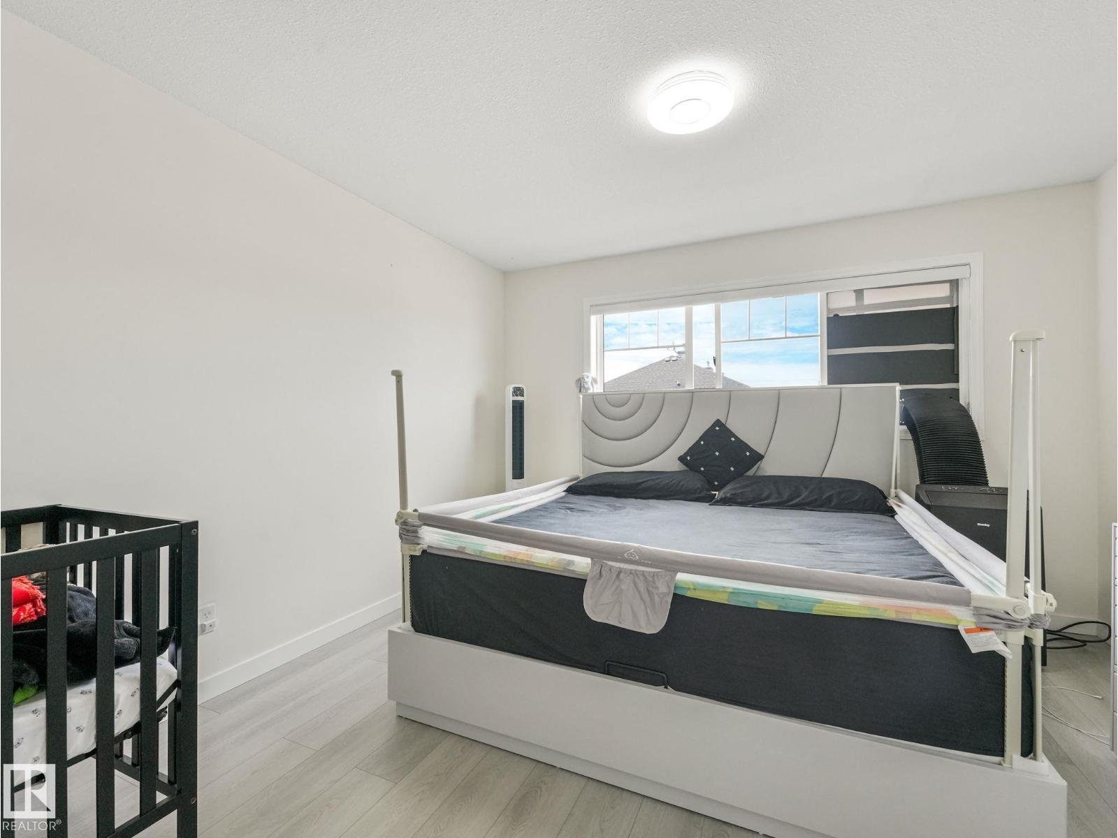 #18 230 EDWARDS DR SW — photo 32
