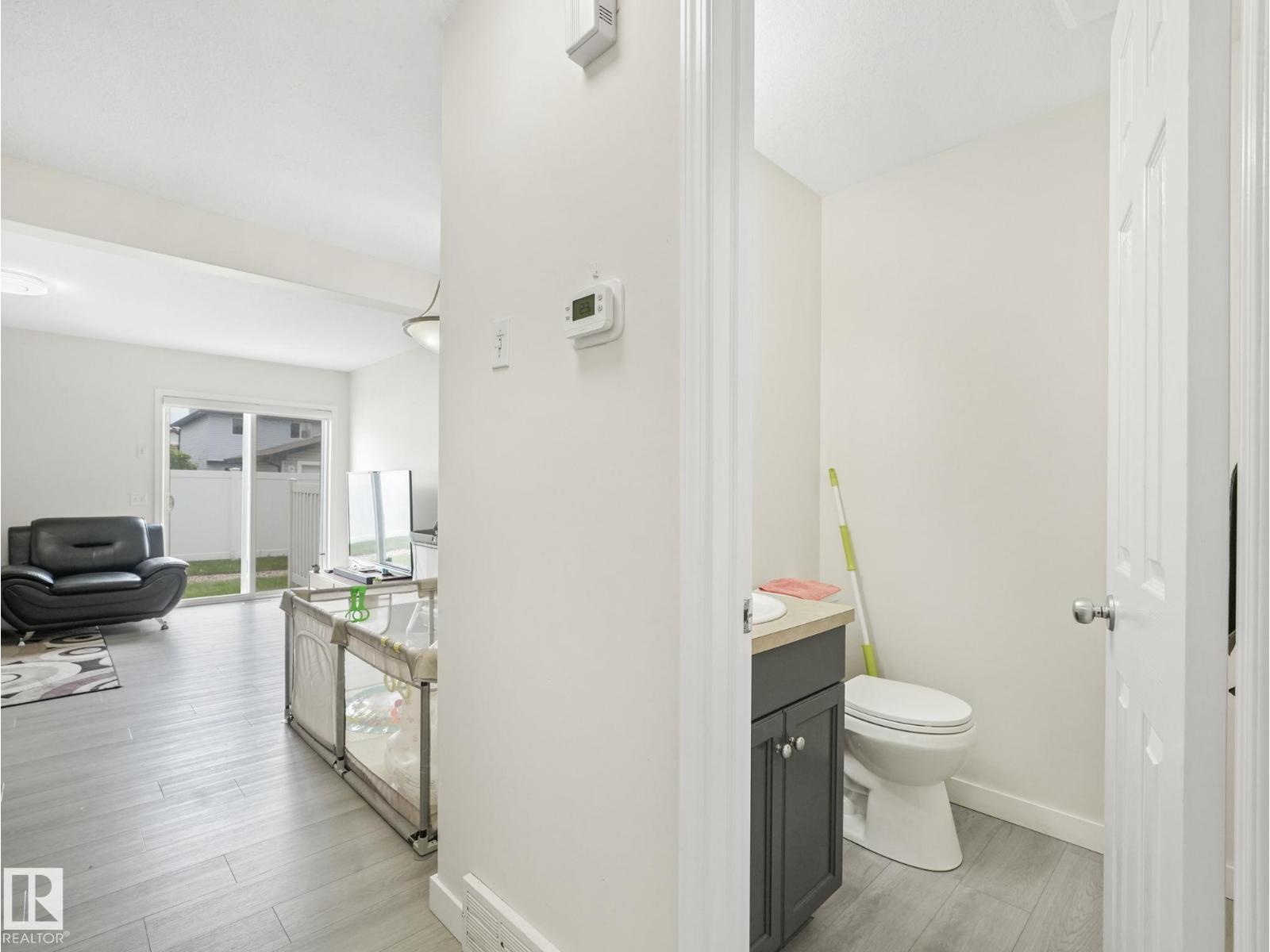 #18 230 EDWARDS DR SW - 24