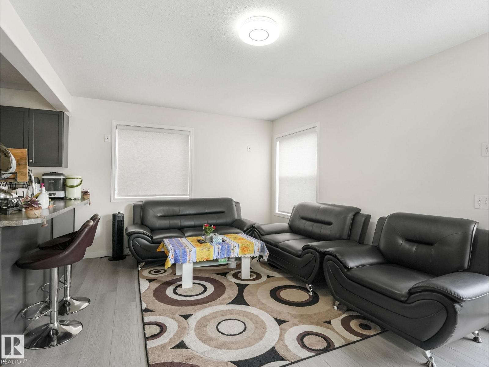 #18 230 EDWARDS DR SW - 12
