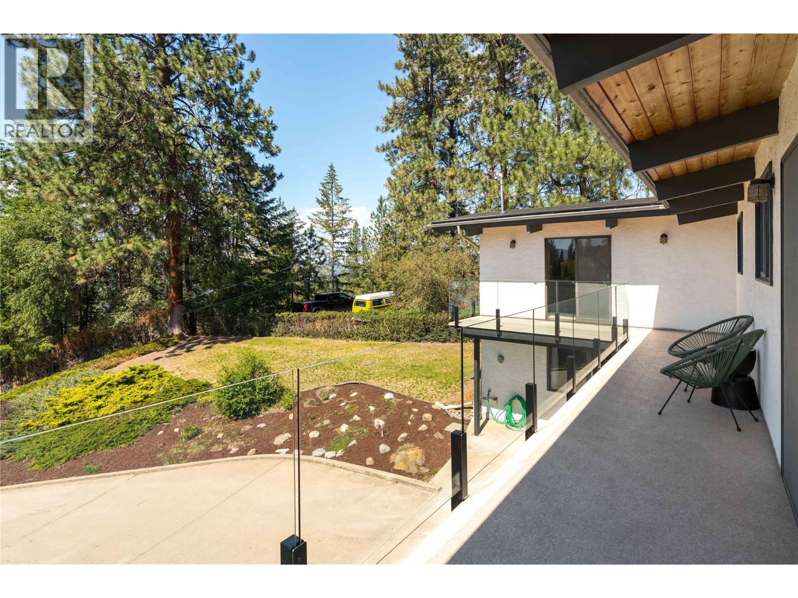  489 Okaview Road, Kelowna