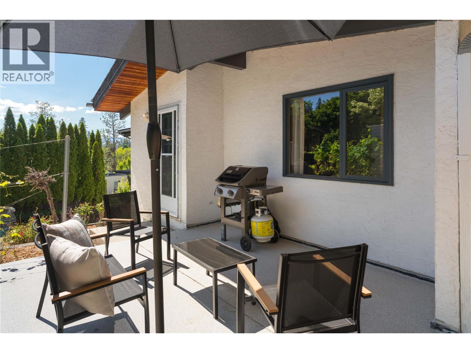  489 Okaview Road, Kelowna