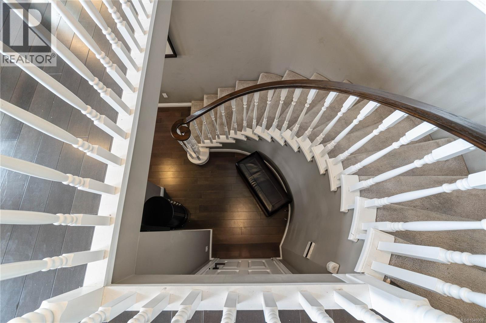 217 Tahoe Ave - Image 15